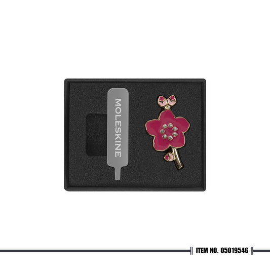 Moleskine Sakura 2026 Limited Edition Pin