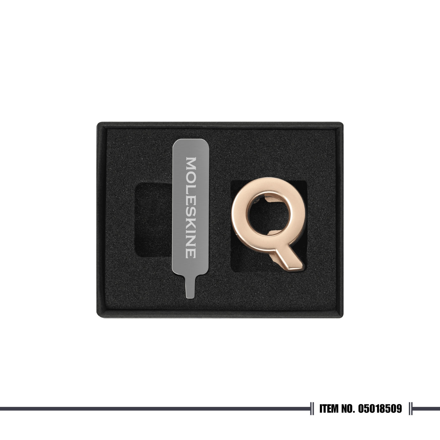 Moleskine® Letter Pins - Gold